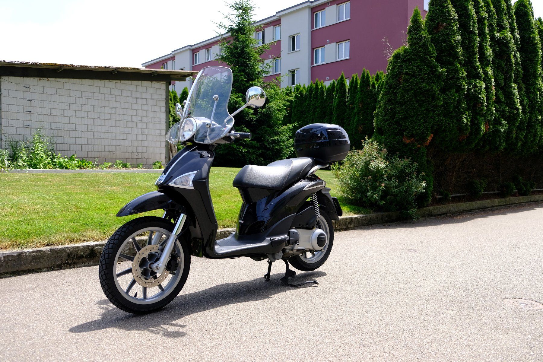 Piaggio Scooter: PIAGGIO Liberty 125 4-T – Usato da Schmerikon venduto da Tschoeppelimunggi 8