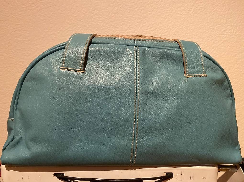Taschen für Damen: Vintage Mini-Handtasche aus Leder – Gebraucht aus Wetzikon ZH von masabelina63 3