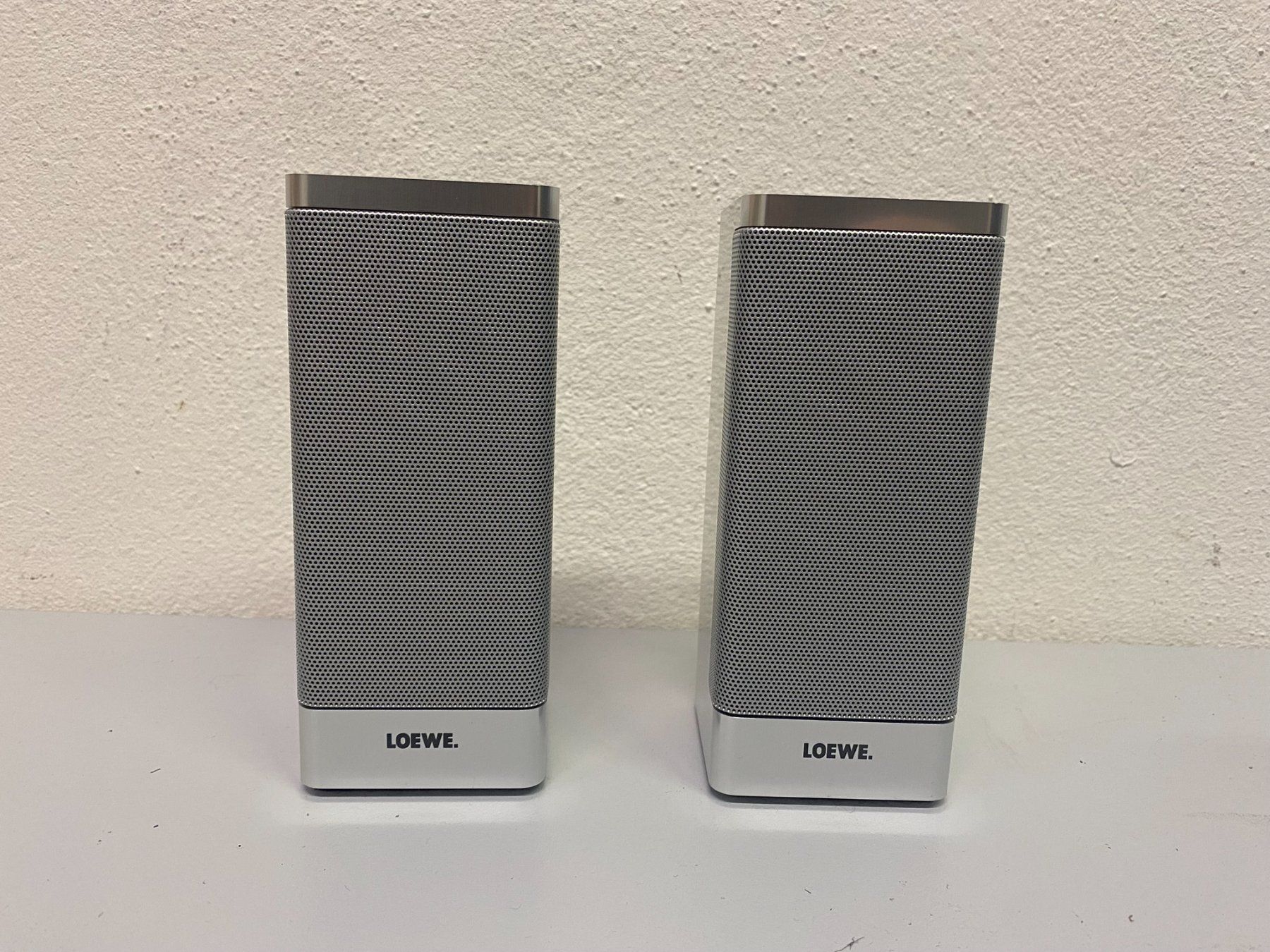 Loewe Casse acustiche: Loewe Lautsprecher System – Usato da Hochdorf venduto da av-electronics 2
