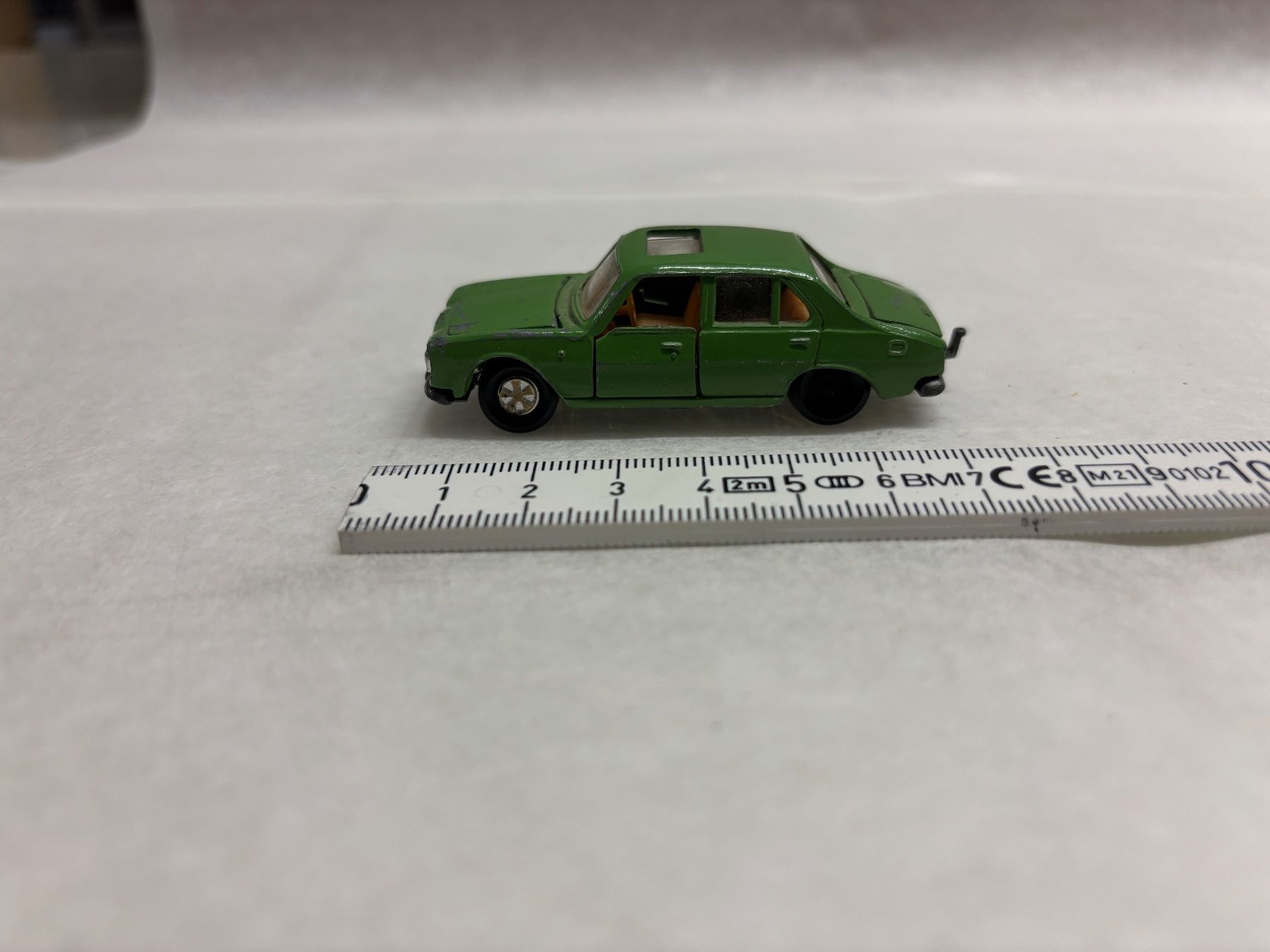 Modellini d'auto: Assortiment de 13 miniatures auto – Usato da Chêne-Bougeries venduto da jool 6
