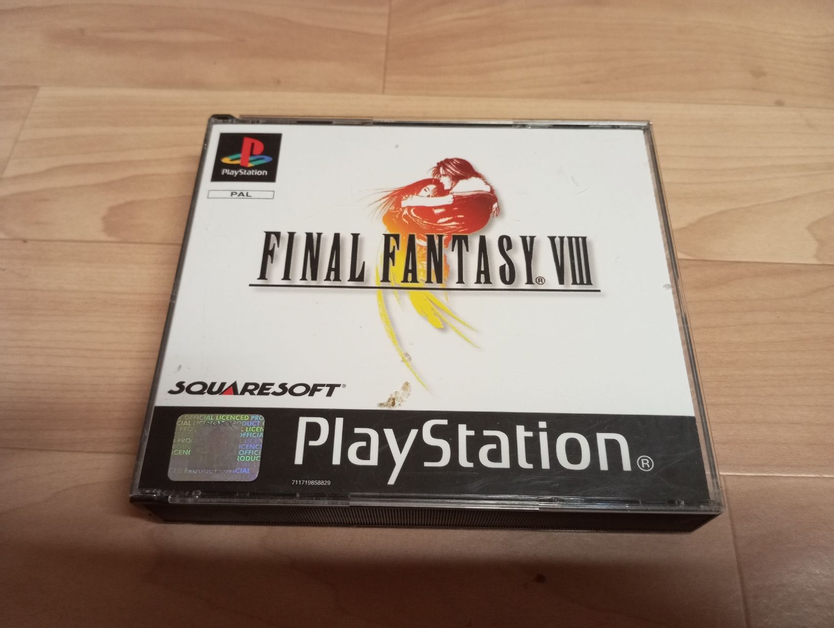 Sony Spiele: Final Fantasy 8 PlayStation 1  – Gebraucht aus Cottens FR von magnius01