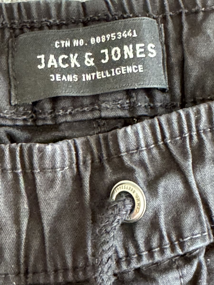 Jack & Jones Pantaloni: Hose Jack&Jones Grösse 32/32 – Usato da Regensdorf venduto da scheissspiel 1