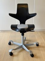 HÅG Capisco Puls 8010 - Bürostuhl - schwarz grau