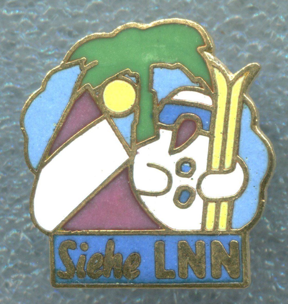 Placchette & Badge: LNN  Luzerner Neue Nachrichten – Usato da Winterthur venduto da Sammleroase
