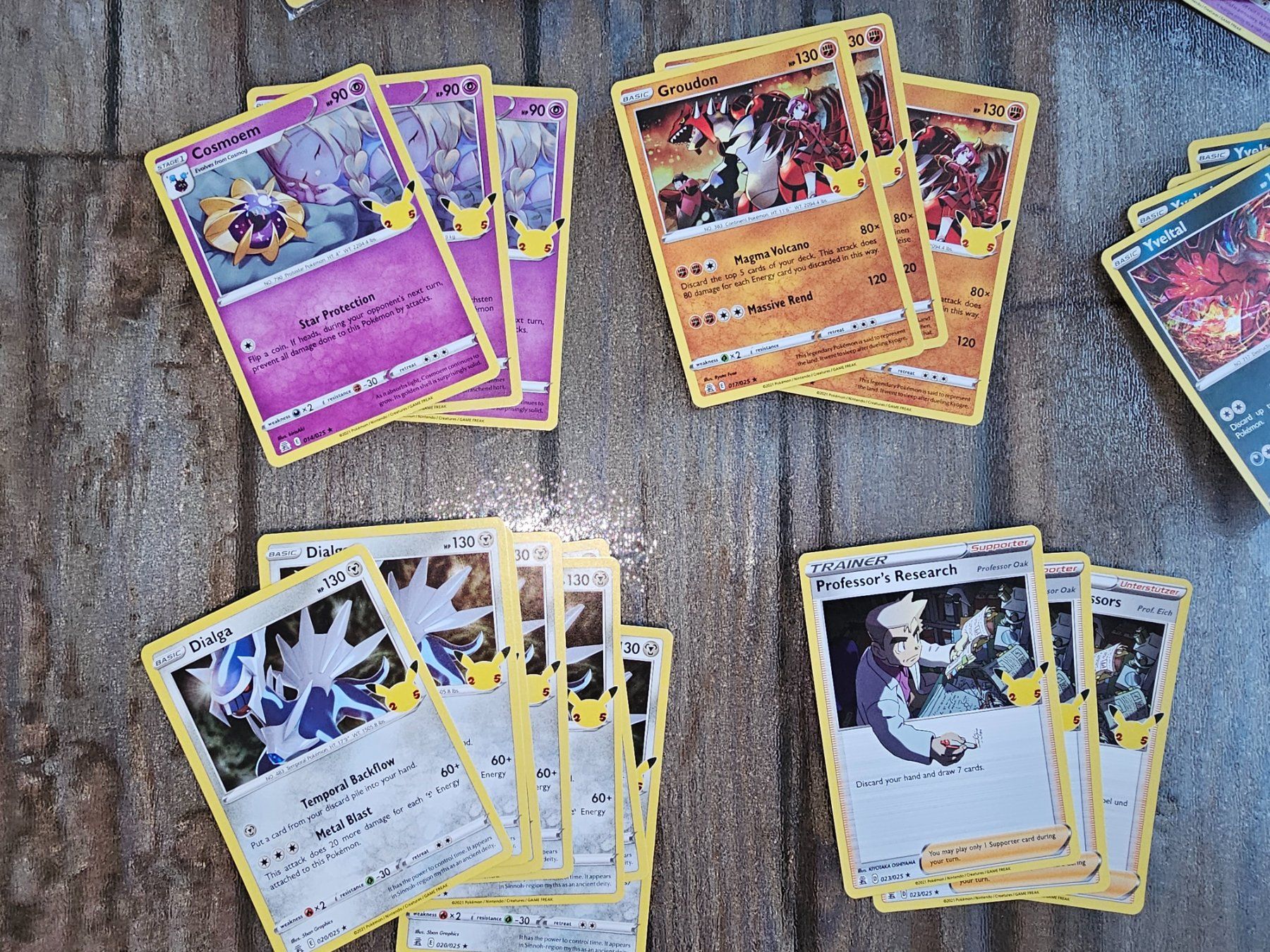 Pokémon Cartes à collectionner: Pokemon Sammlung Celebrations – D'occasion à Schönenberg TG par Scania10 2