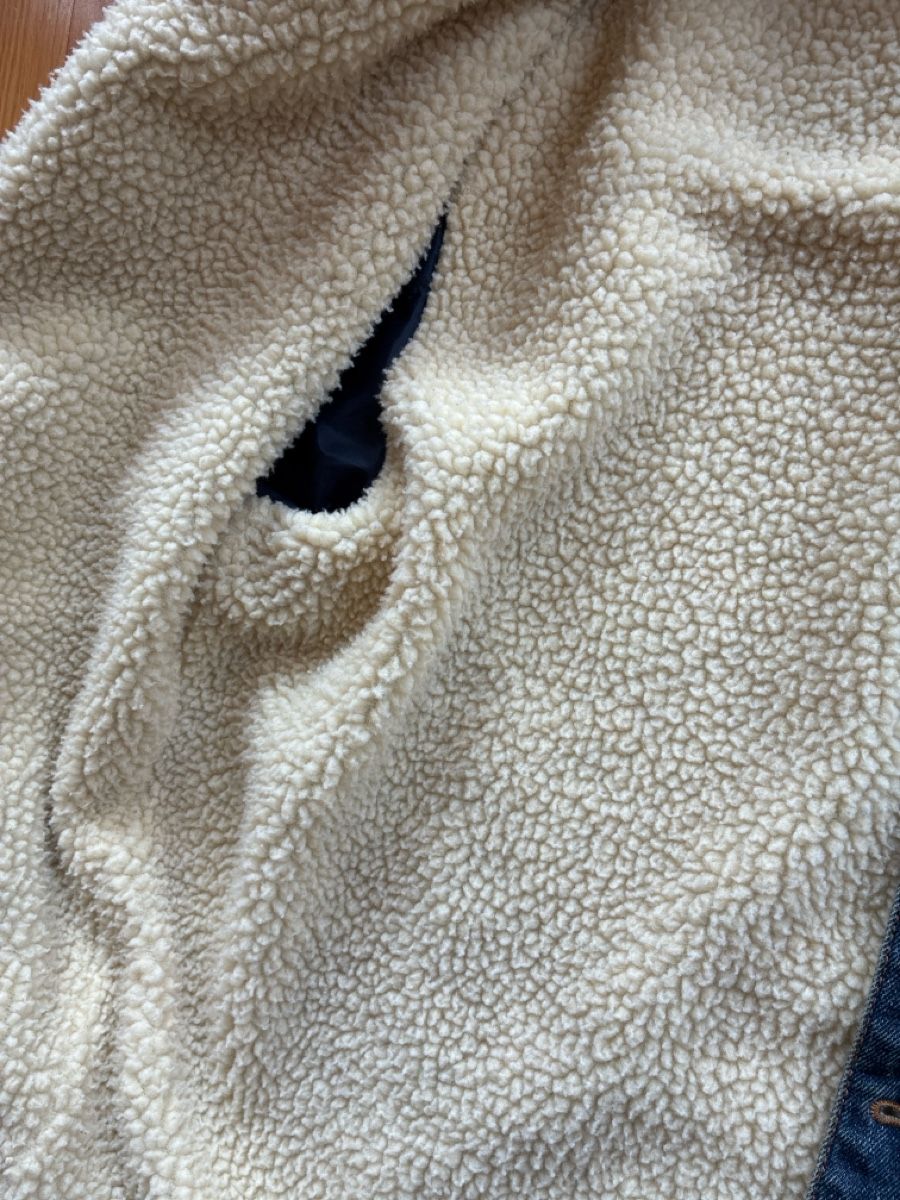 Giacche: Gefütterte Jeansjacke Grösse L – Usato da Urtenen-Schönbühl venduto da Evilette 2