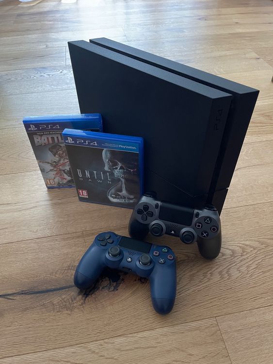 Playstation 4 inkl. 2x Controller & Games Kaufen auf Ricardo