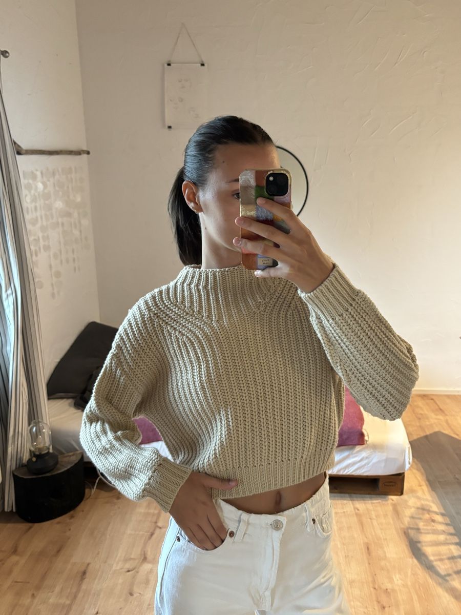 Tops: pull en laine beige, taille S  – Neuf (Voir description) à Tavannes par callie.mcli