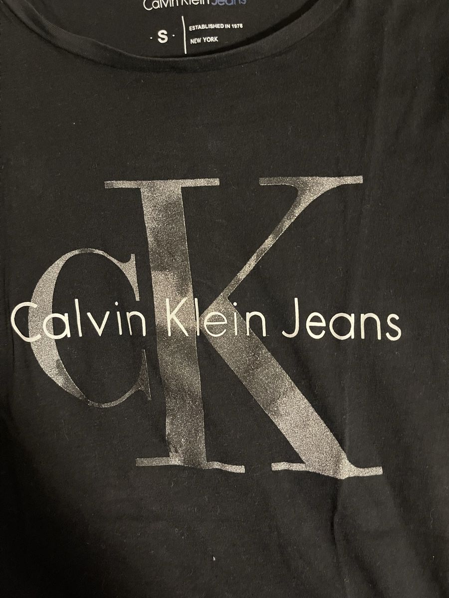 Calvin Klein T-shirt: Calvin Klein T-Shirt – Nuovo (secondo la descrizione) da Lenzburg venduto da CelinaS01 3