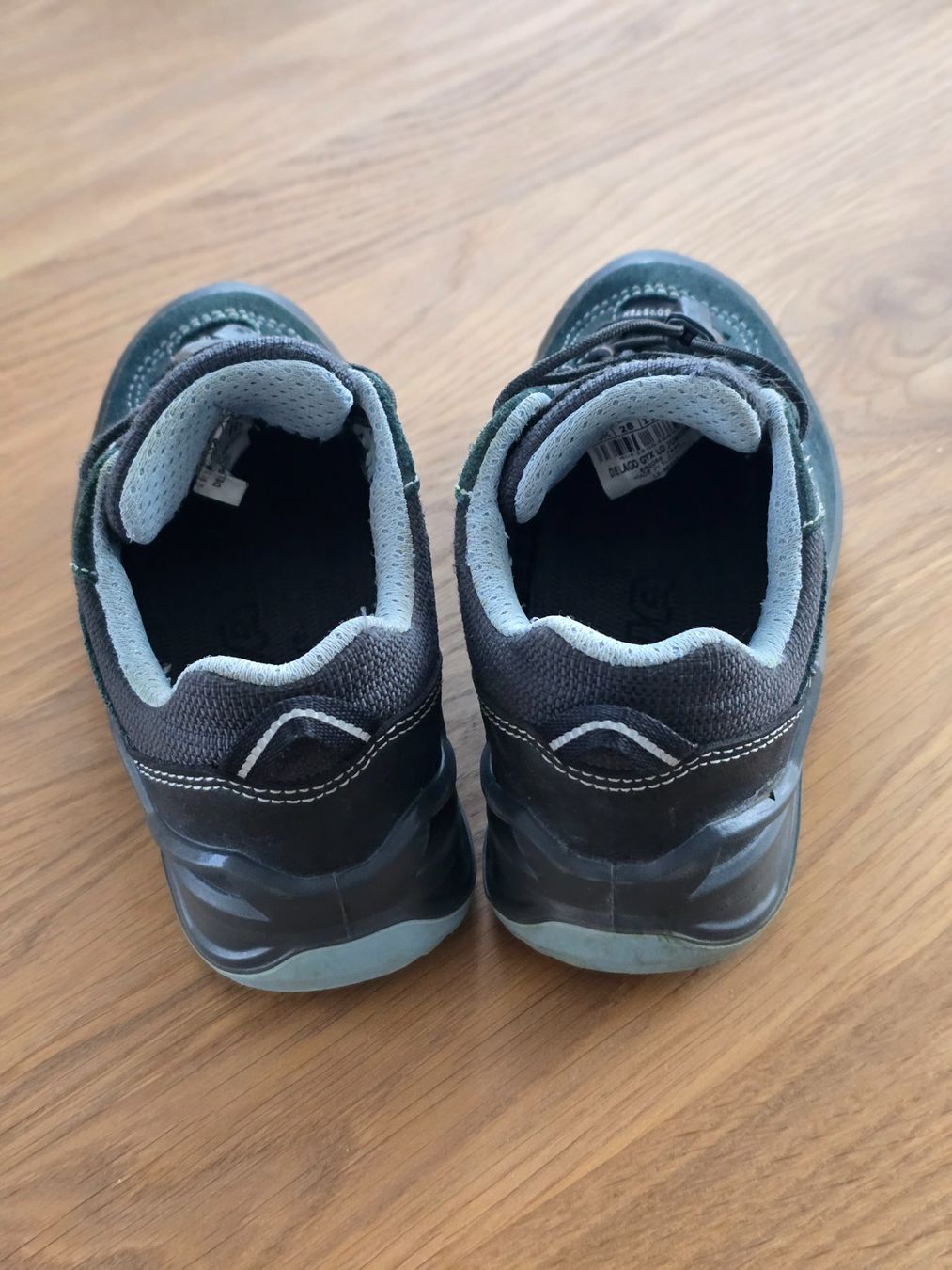 Lowa Herrenschuhe: Trekkingschuhe Lowa Gore-Tex Gr. 28 – Gebraucht aus Zäziwil von Seisler 2