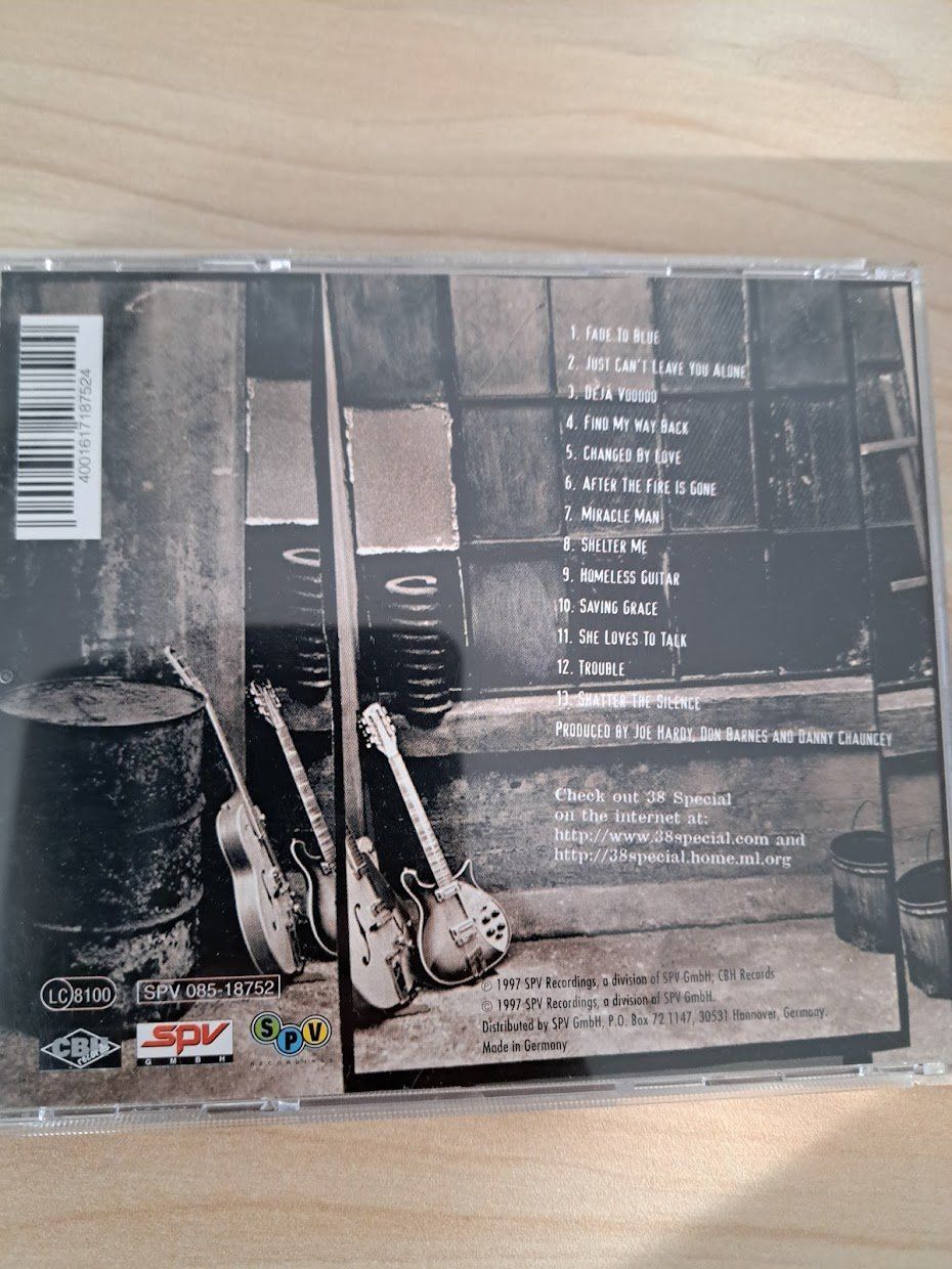 CD: 38 Special - Resolution – Usato da Sargans venduto da Bomp 1