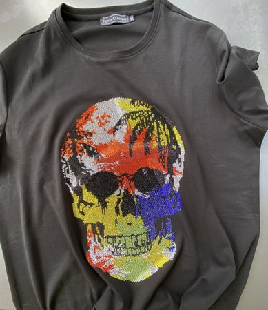 T-Shirt TRENDY CLOTHING mit farbigem Totenkopf, Grösse 3XL