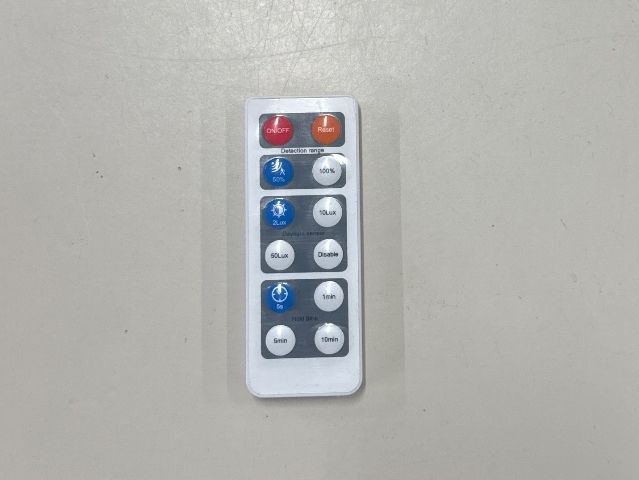 Kronleuchter & Deckenlampen: LED Decken/Wandleuchte ELGH IP54 mit Sensor – Neu (gemäss Beschreibung) aus Saas-Grund von Knabberch 4