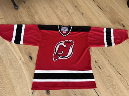 CCM Hockey Jersey Grösse XL Rot/Schwarz guter Zustand