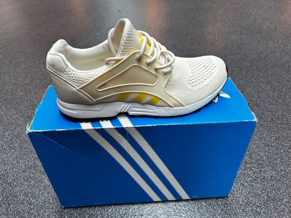 Adidas racer lite em best sale