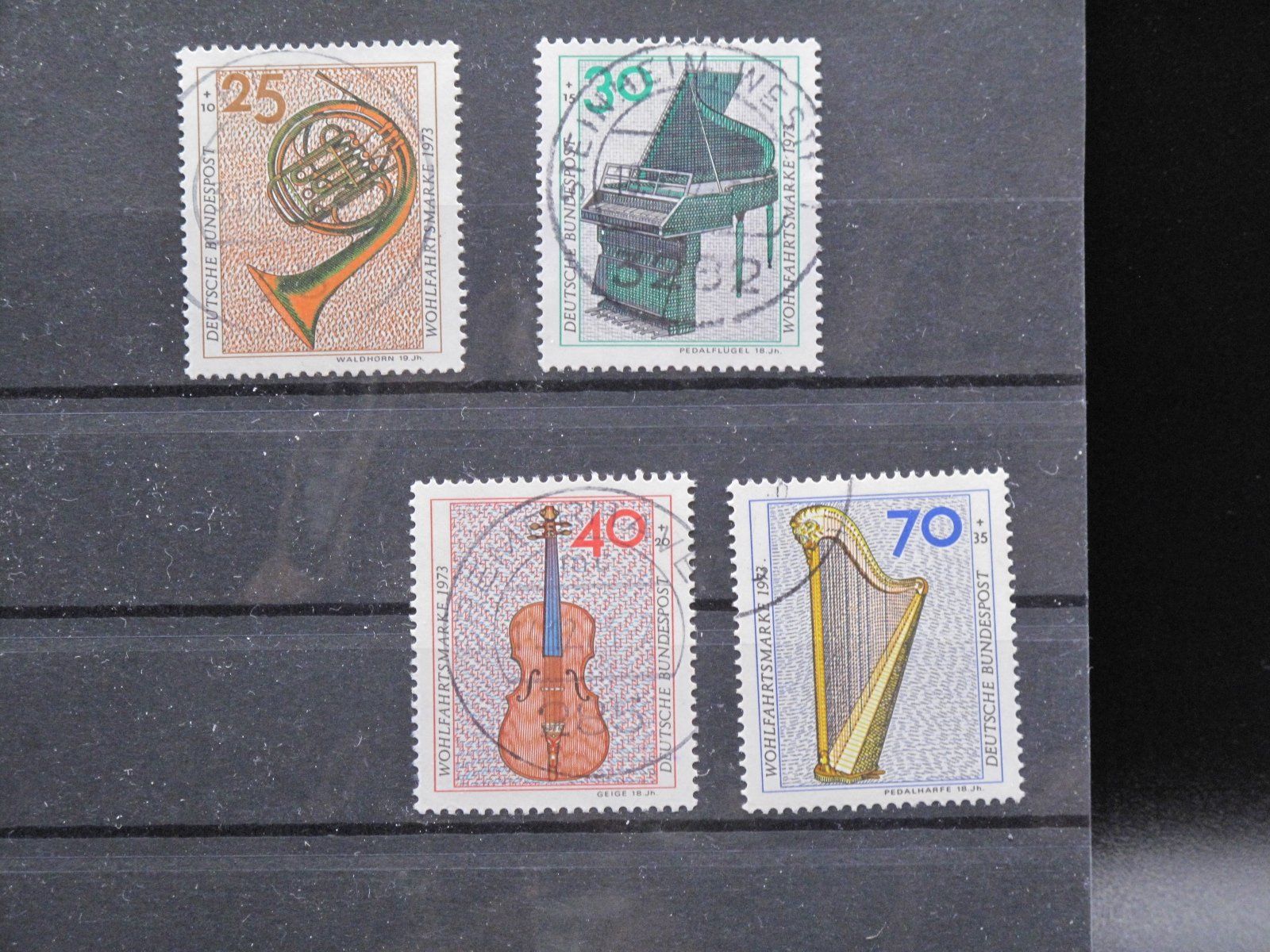 Tutti i francobolli: BRD 1973 Musikinstrumente gest. – Usato da Wil SG venduto da fva01
