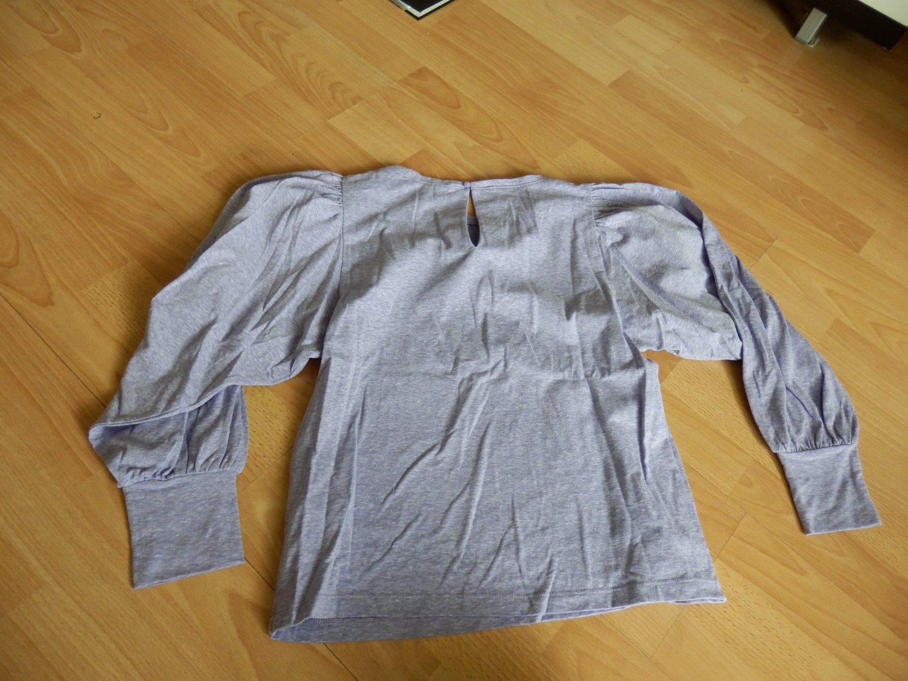 Esprit T-shirt: Damenshirt ESPRIT - XS - flieder – Usato da Emmenbrücke venduto da Schubi1 2