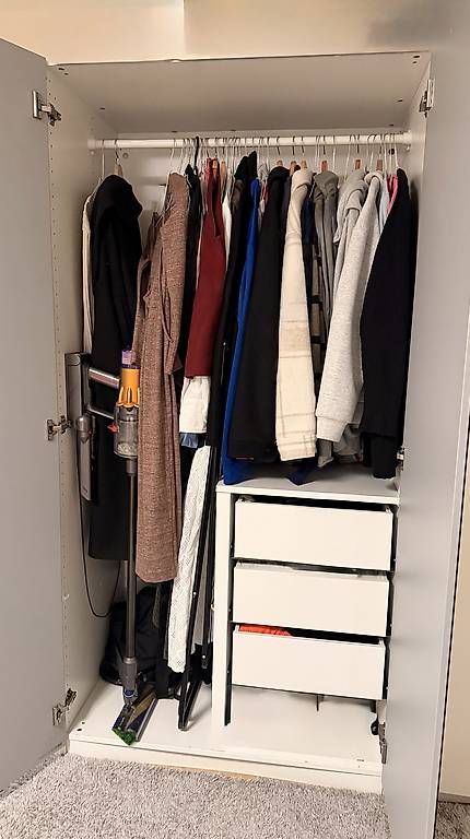 Armadi: IKEA PAX Kleiderschrank  – Usato da Therwil venduto da aly_8cvb 1