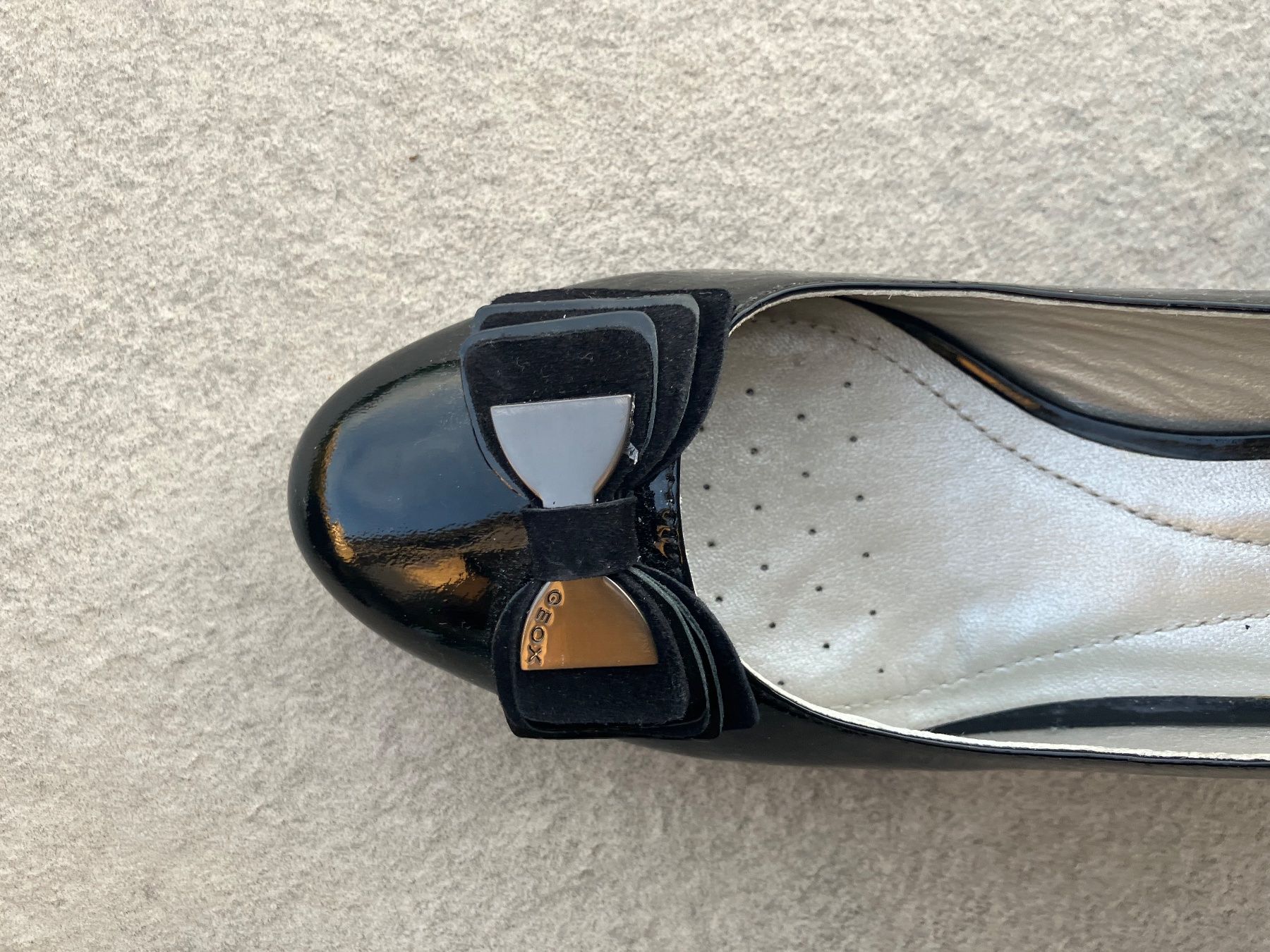 Geox Scarpe da donna: Schuhe schwarz Lack – Usato da Hildisrieden venduto da lau_hxg8 4