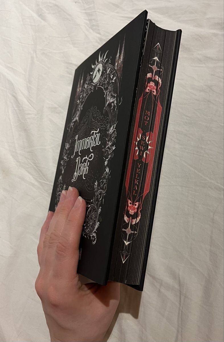 Bücher: Immortal Dark OwlCrate special edition  – Neu (gemäss Beschreibung) aus Arzier-Le Muids von eva_6qtf 2