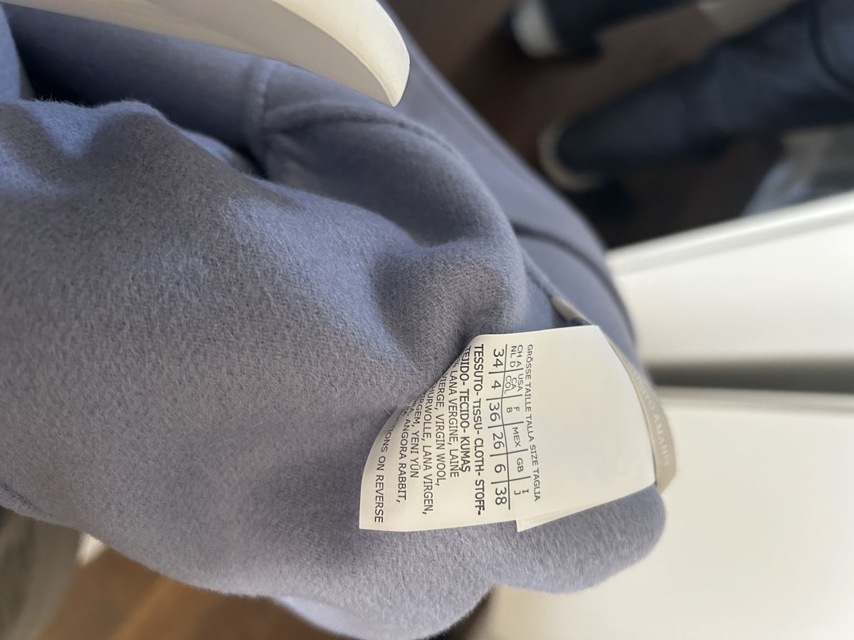 Max Mara Cappotti: S Max Mara size 36 (FR) – Nuovo (secondo la descrizione) da Epalinges venduto da kat_lyp6 2