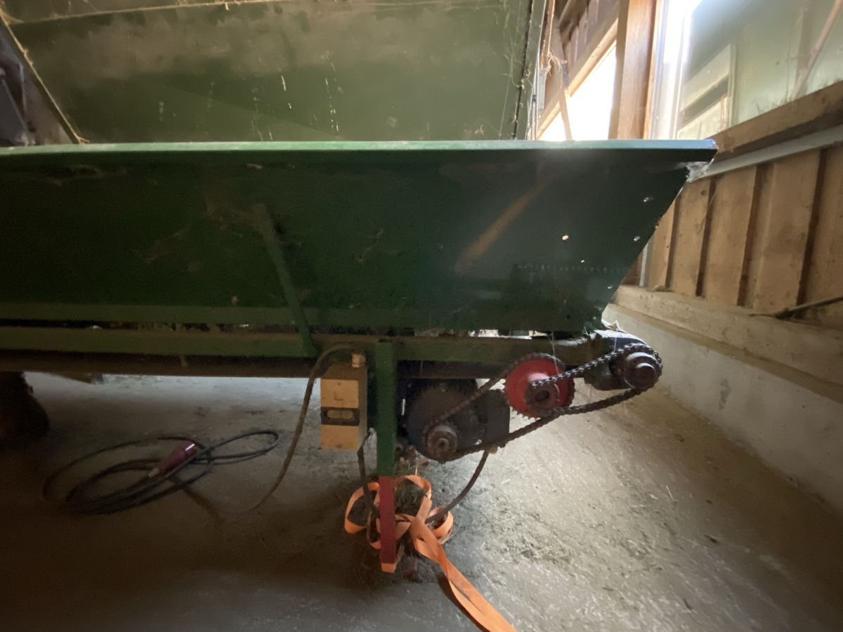 Remorques autochargeuses/d'ensilage: Querförderband – D'occasion à Grüsch par dor_hz75 1