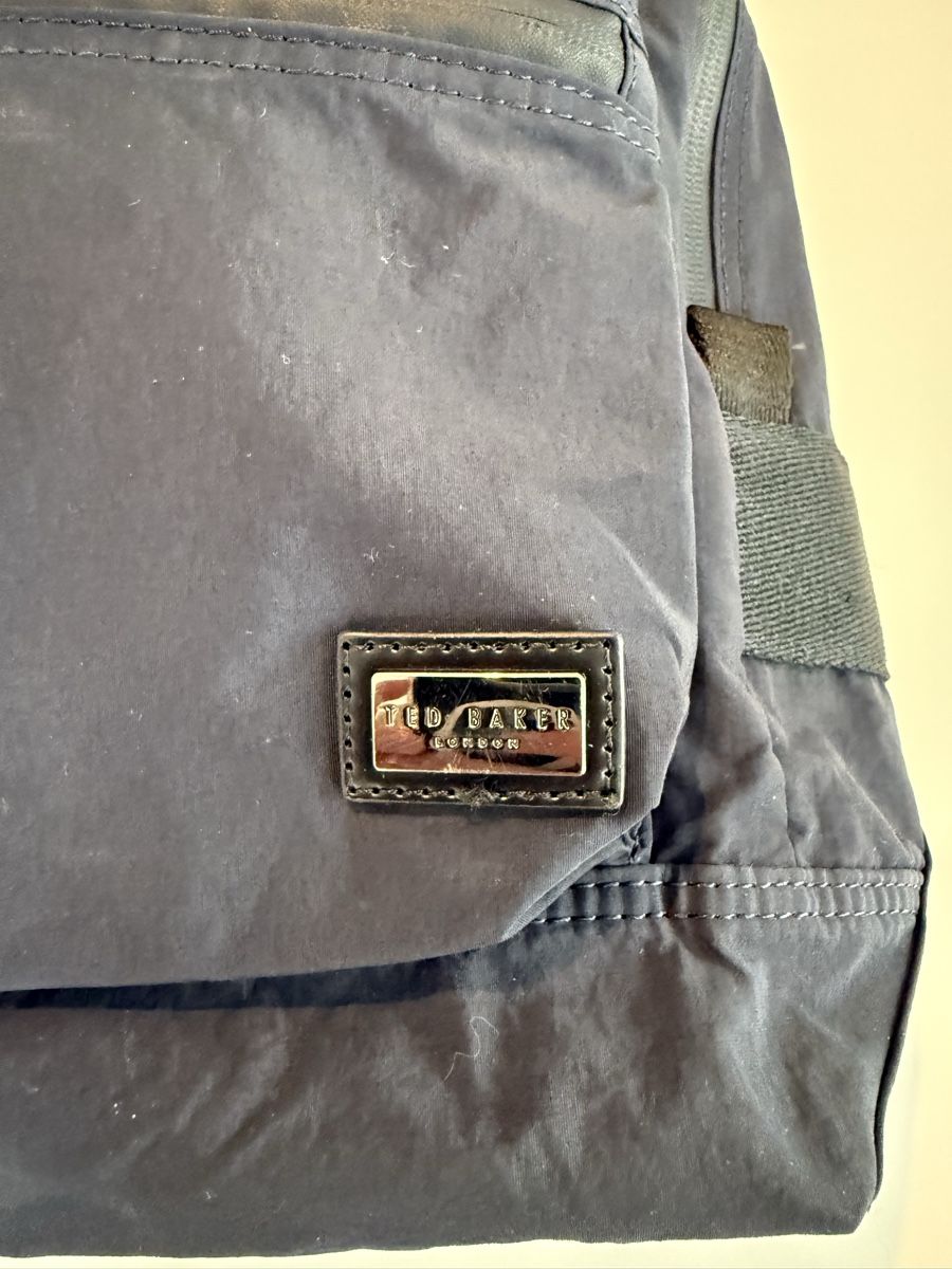 Zaini: Ted Baker Rucksack ultralight – Nuovo (secondo la descrizione) da Ueken venduto da salomon.t9 1