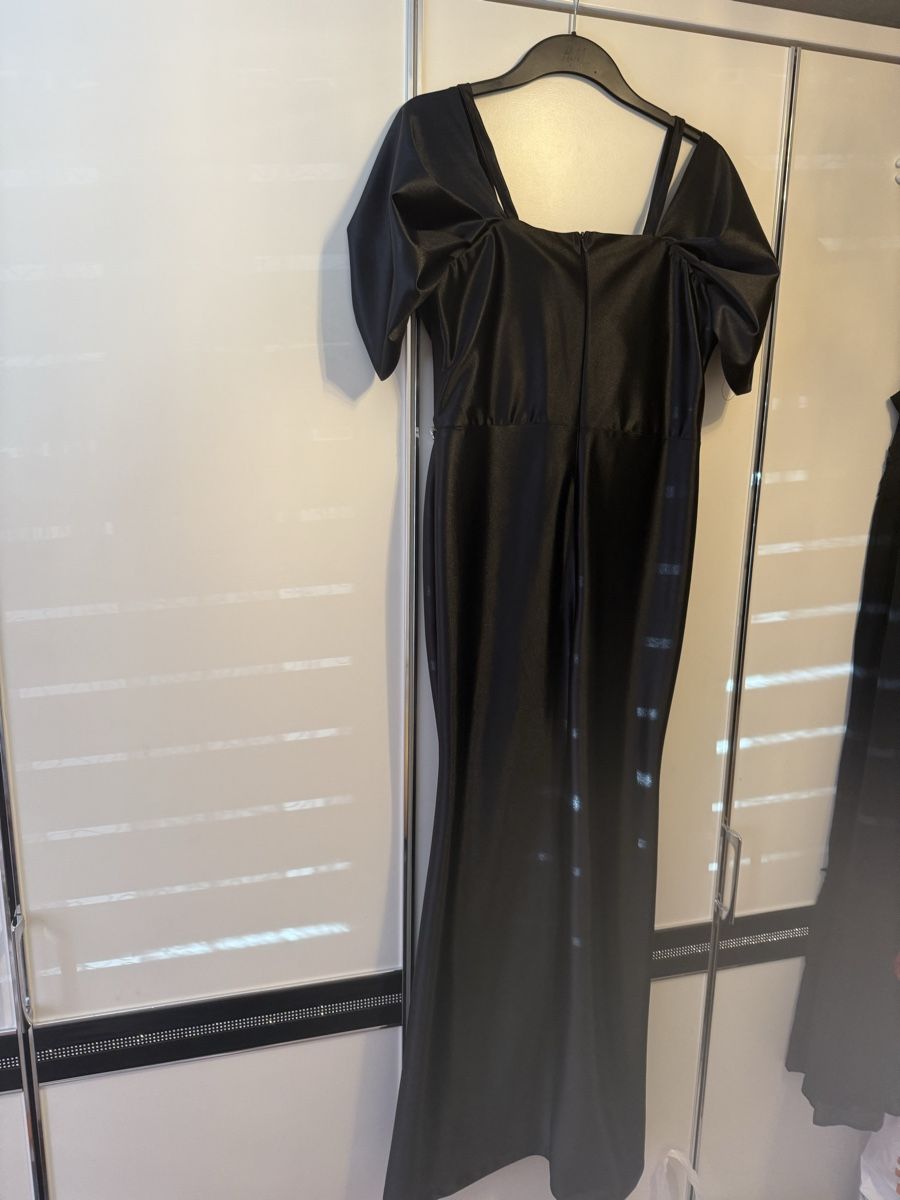 Vestiti: Cocktail Kleid Gr.40 Neu – Usato da Pfungen venduto da Outlet64 2