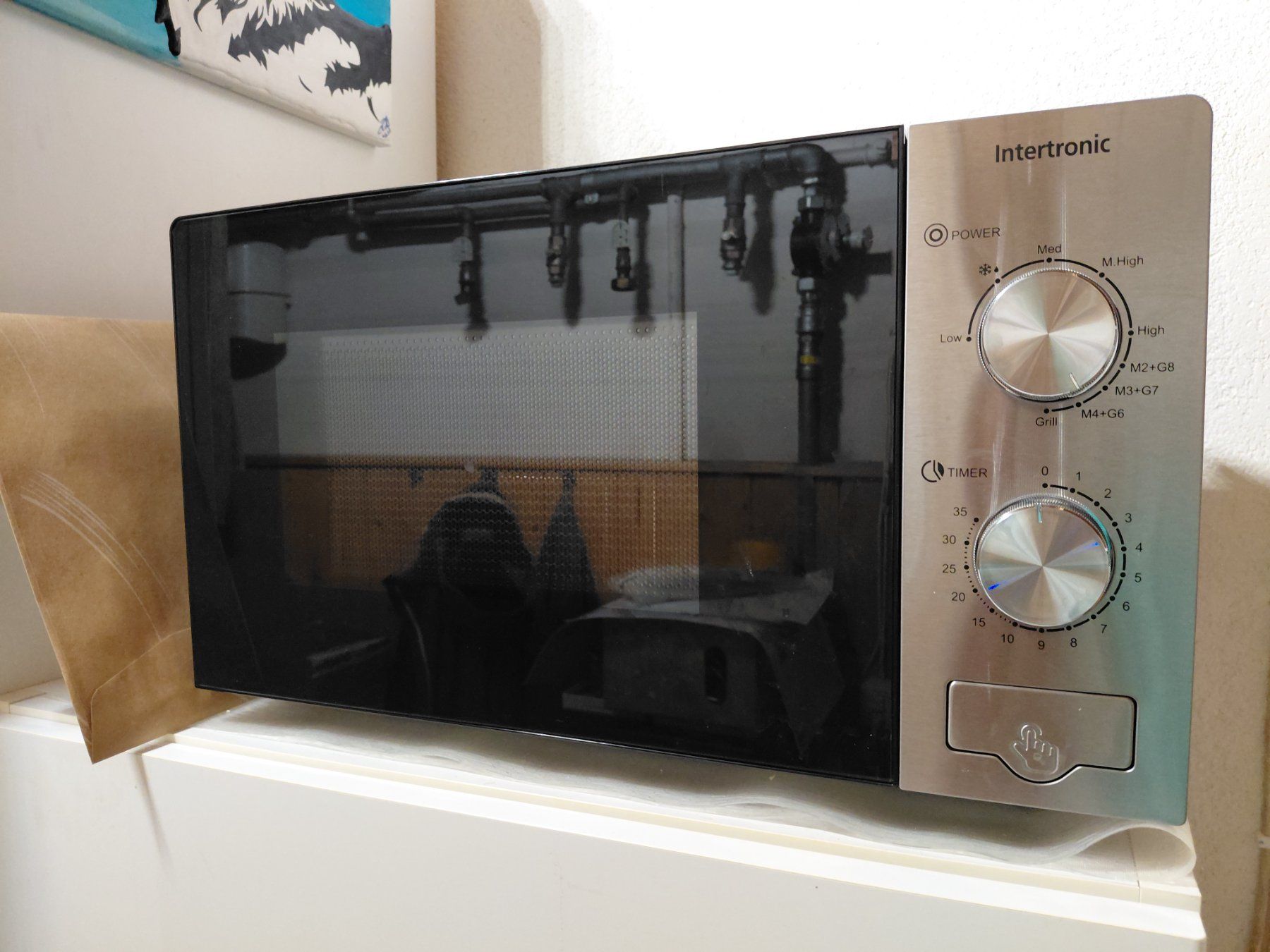 Elettrodomestici da cucina: Intertronic Mikrowelle mit Grill gut erhalten – Usato da Wattwil venduto da rot_s7jy