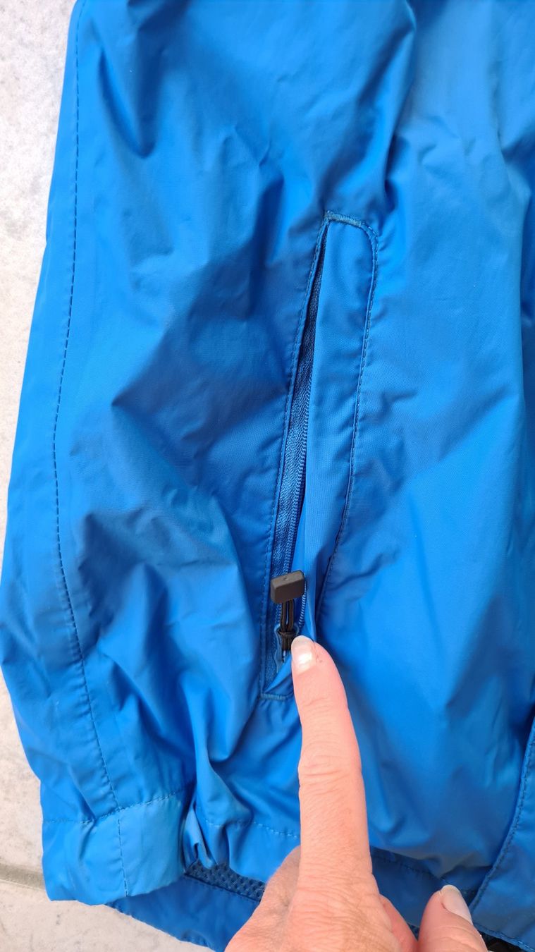 Giacche & Cappotti: Regenjacke Gr. 140 blau – Usato da Obergösgen venduto da schesom 1