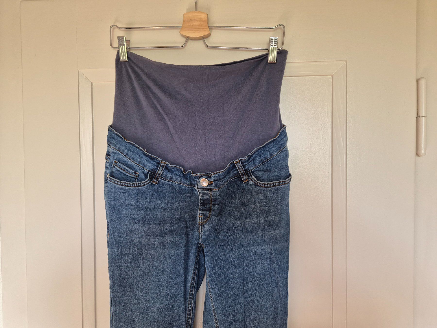 Esprit Kleiderpakete: Umstandsjeans und Pulli Esprit Grösse 38/M – Gebraucht aus Bern von hpr_mw59 3