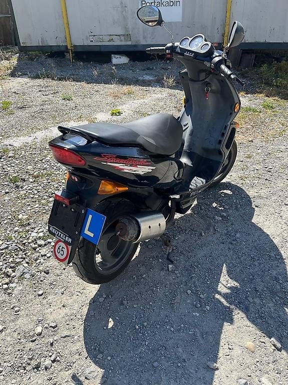 Scooter: Scooter peugeot  – Usato da Vouvry venduto da luismatos