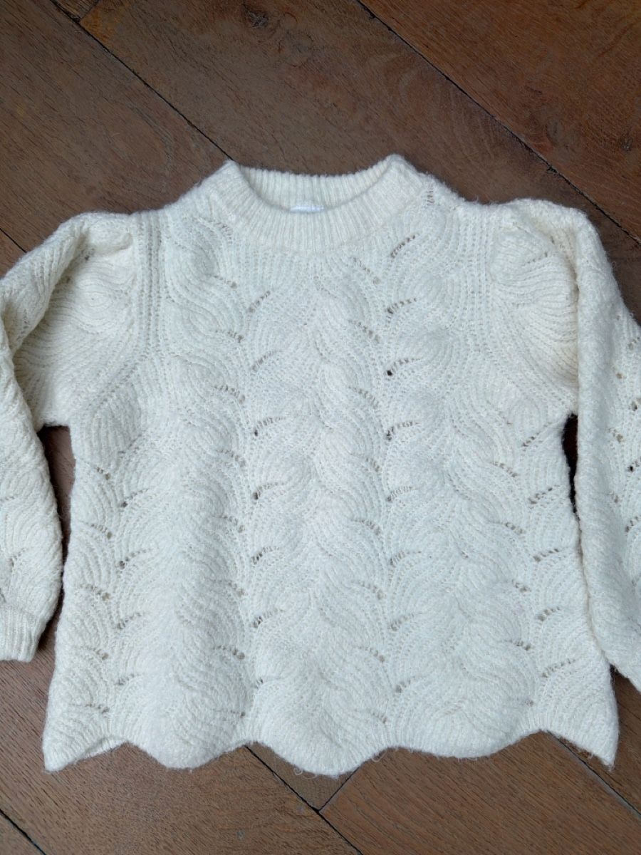Zara Pullover & Sweatshirts: ZARA pull 86-92 – Gebraucht aus Cartigny von l.luckuit