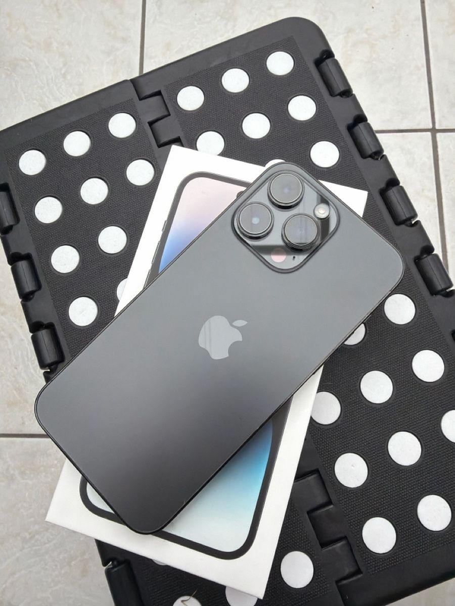 Apple Handys / Smartphones: Apple iPhone 14 Pro Max Space Black – Gebraucht aus Lufingen von Nightrider93 2