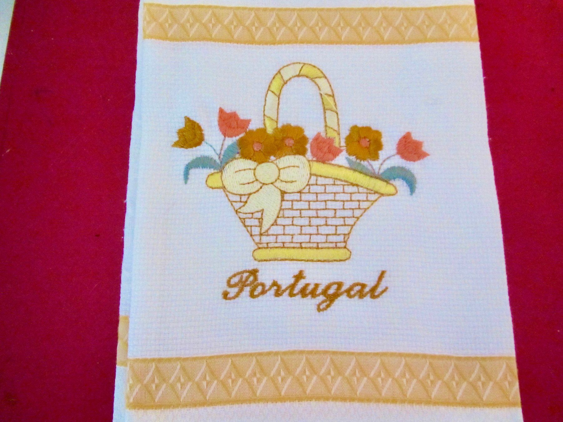 Strofinacci: 2 LINGES  BRODES PORTUGAL – Nuovo (secondo la descrizione) da Murten venduto da Selliot 2