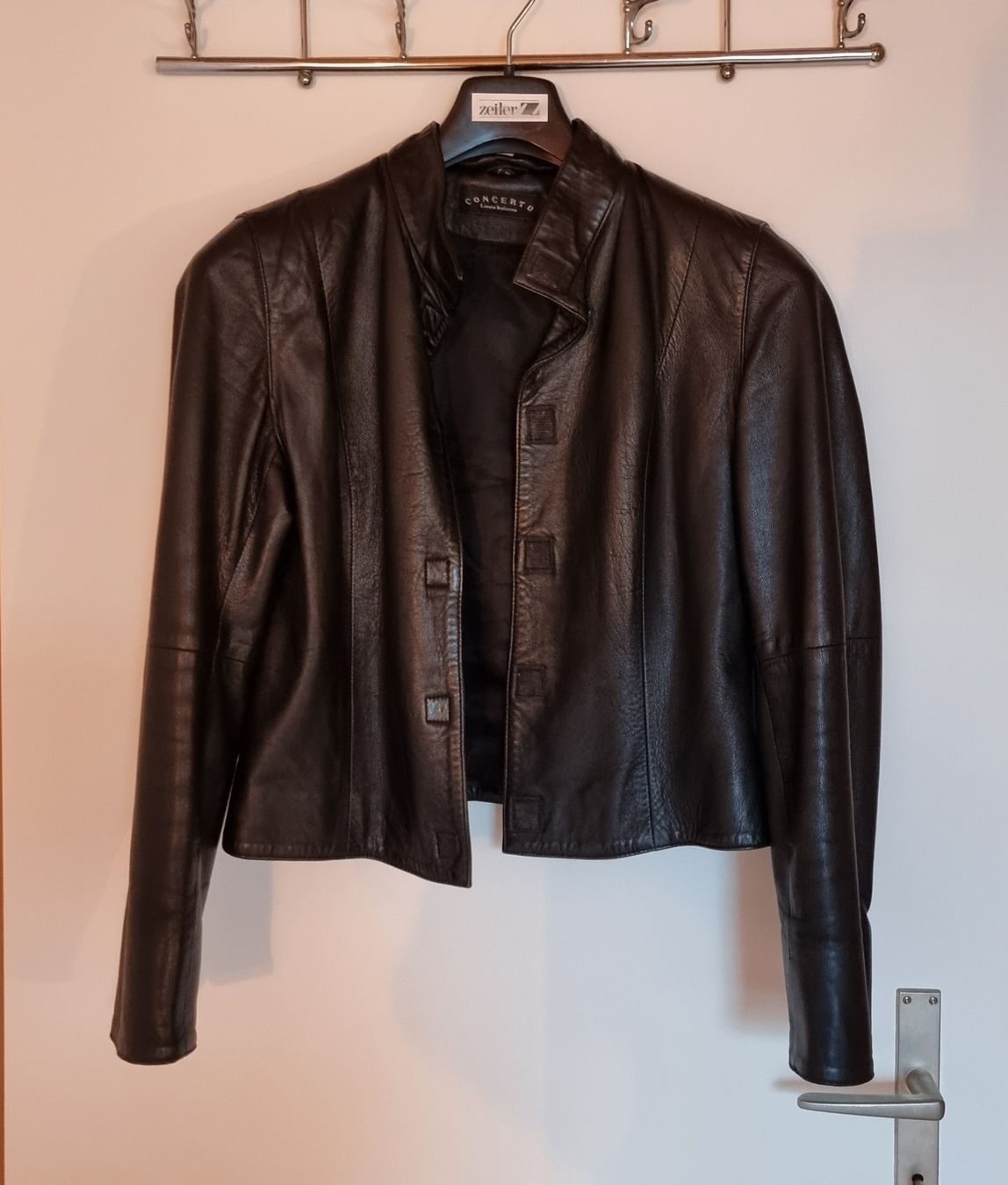 Vestes: Echte Lederjacke aus Lammnappa, Gr. S/36 – D'occasion à Gontenschwil par shop2hand