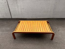 Lounge-Tisch aus massivem Teakholz – 132 × 70 cm