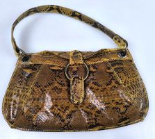 Handtasche aus Schlangenleder Marke Tres Ibiza
