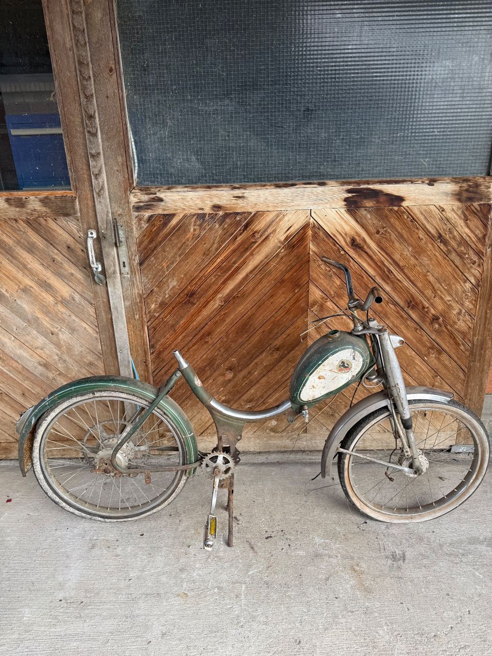 Sachs Ciclomotori: Pony Junior M TSCH 4685 Töffli – Difettoso da Fahrni b. Thun venduto da Schneiderlein55 4