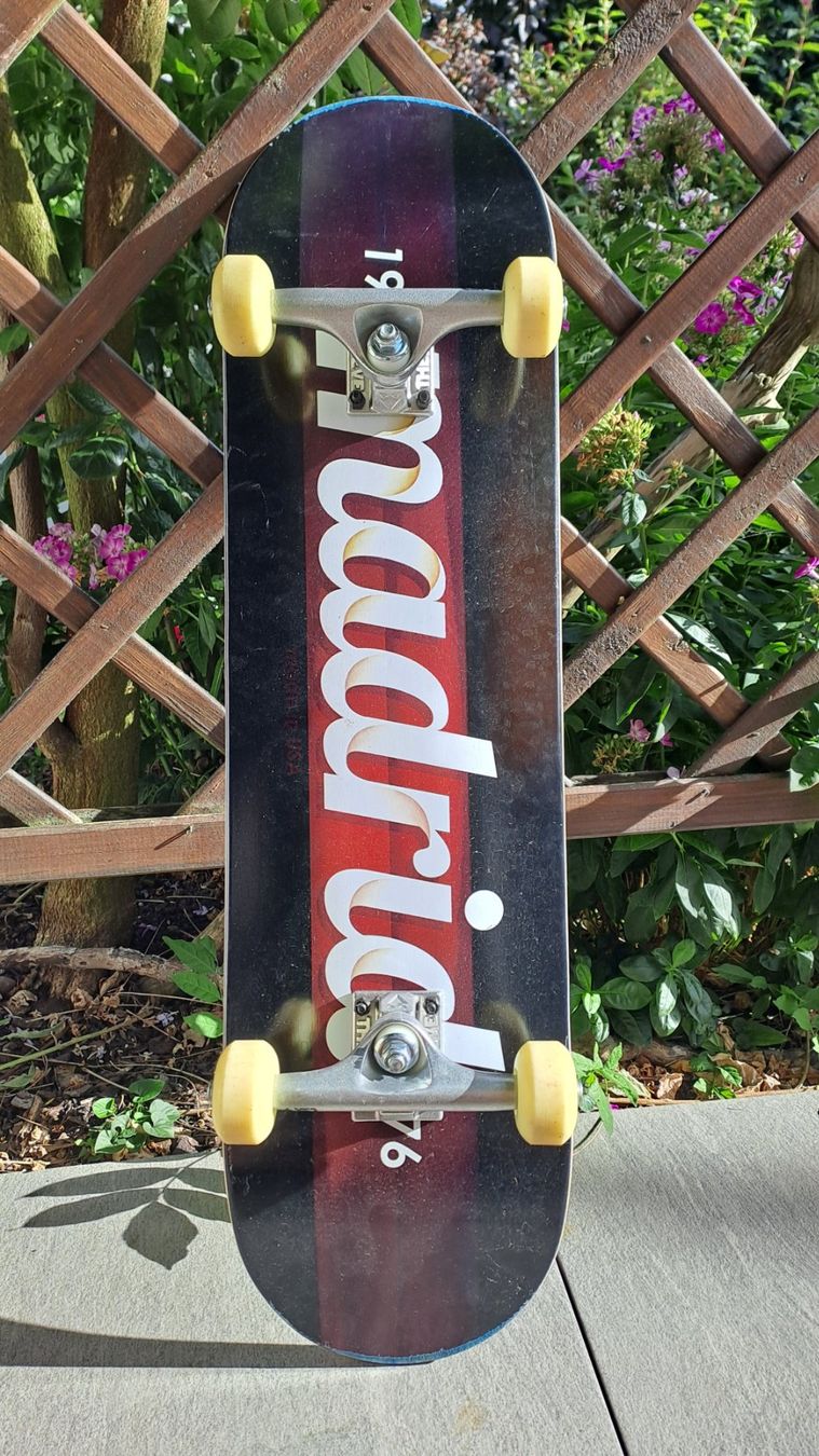 Madrid Skateboards: Skateboard – Usato da Kleindöttingen venduto da sasis