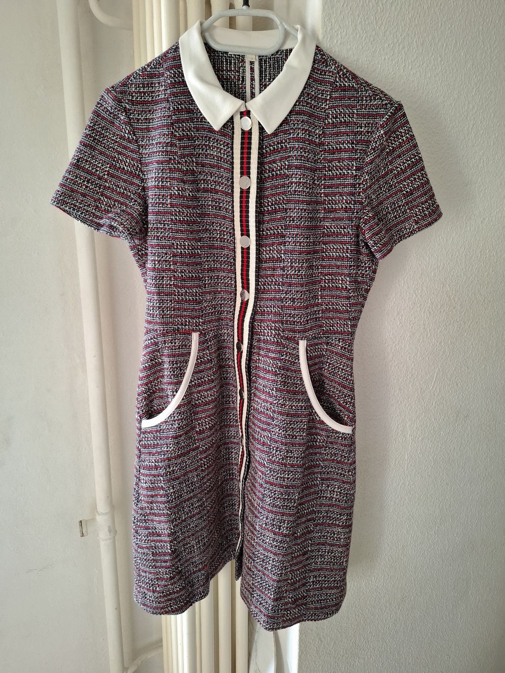 Maje Kleider: Maje Robe en tweed style structuré Taille M – Neu (gemäss Beschreibung) aus Le Locle von sAm_2112 1