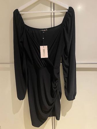 Schwarzes Sommerkleid von Missguided  Neu 