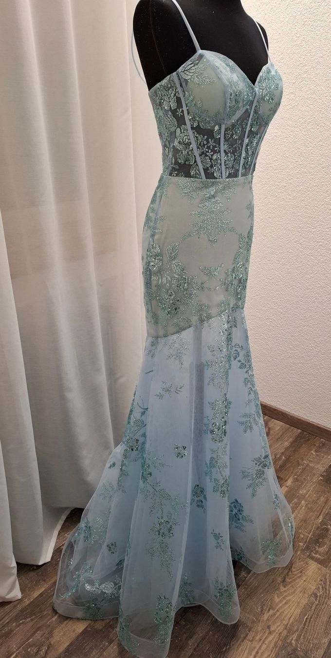 Vestiti: Hellblau kleid – Nuovo (secondo la descrizione) da Uster venduto da VMT. 3