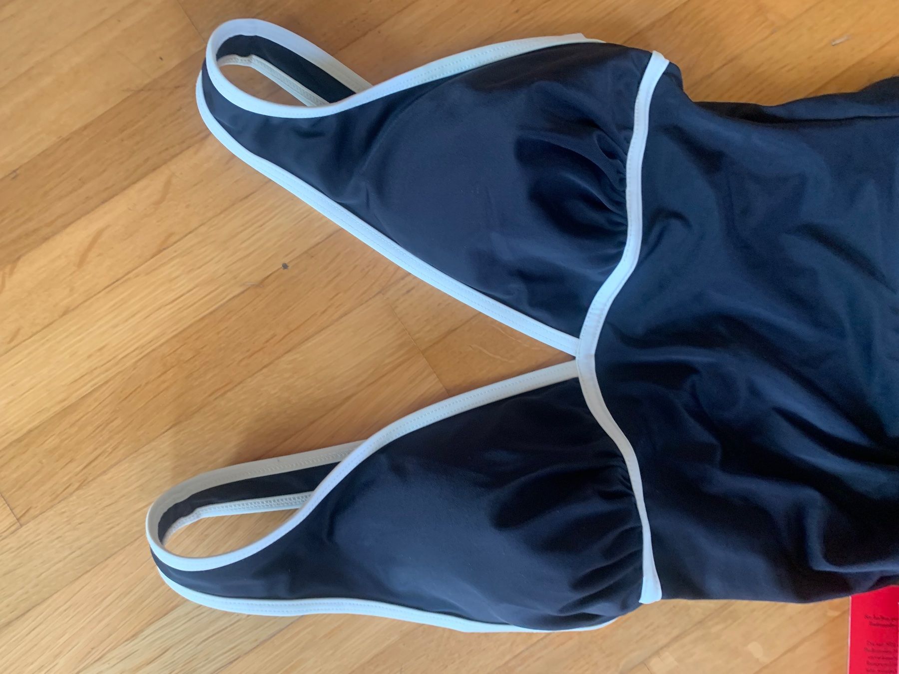 Lahco Costumi da bagno & Bikini: LAHCO Badeanzug schwarz / NEU – Nuovo e nell'imballaggio originale da Bülach venduto da frische_brise 2