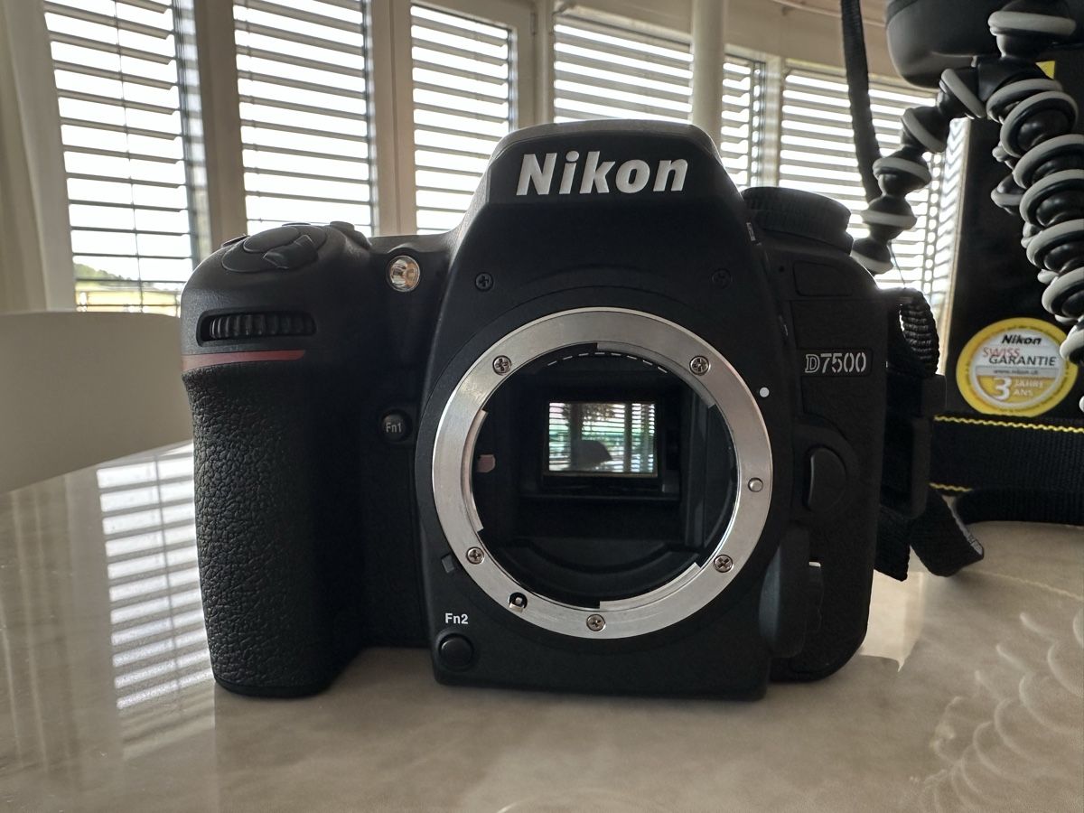 Nikon Appareil photo: Nikon Spiegelreflex D7500 Kompletset – D'occasion à Forch par Songwe 1