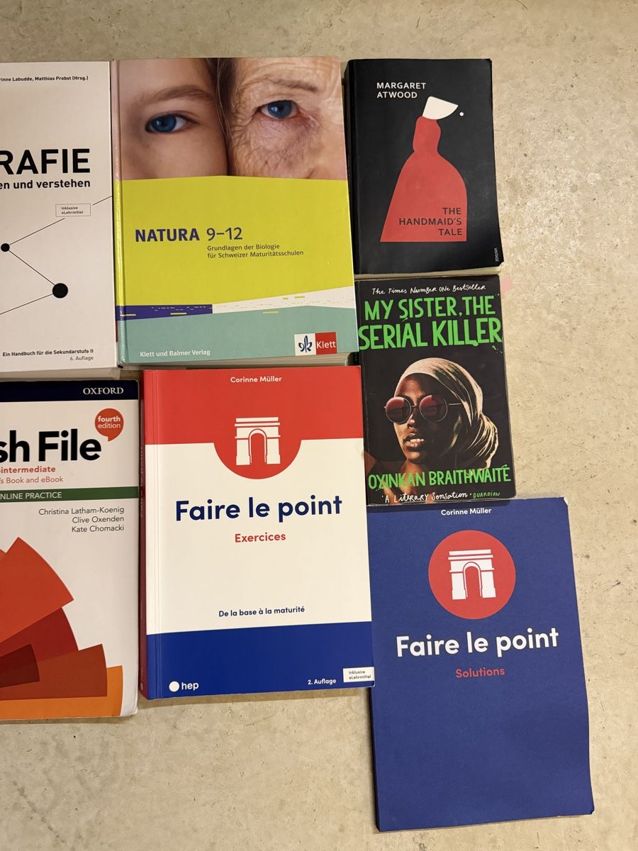Libri: Büchset 🔥 – Usato da Basel venduto da Leyla_12 2