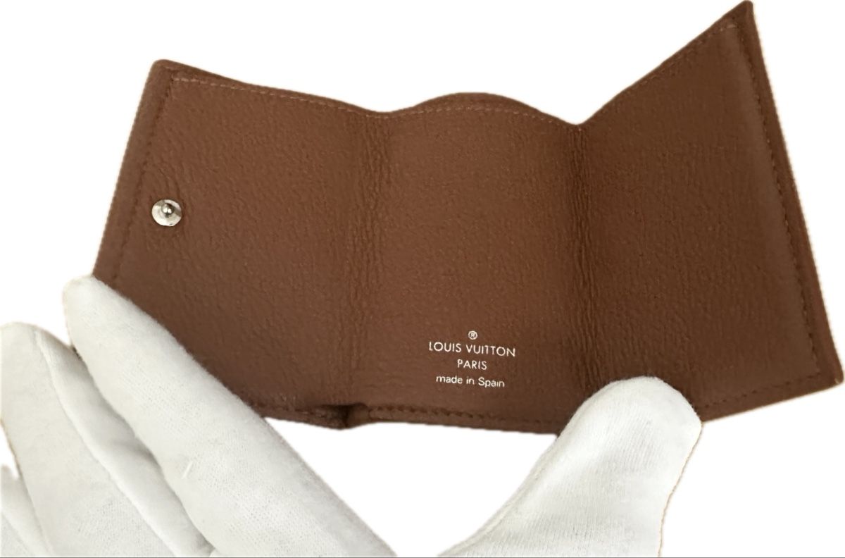 Louis Vuitton Portamonete: LV Geldböse – Usato da Buchs ZH venduto da Molly38 5