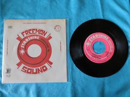 Freeman Sound ‎– Singing My Own Song / Sixteen Tons