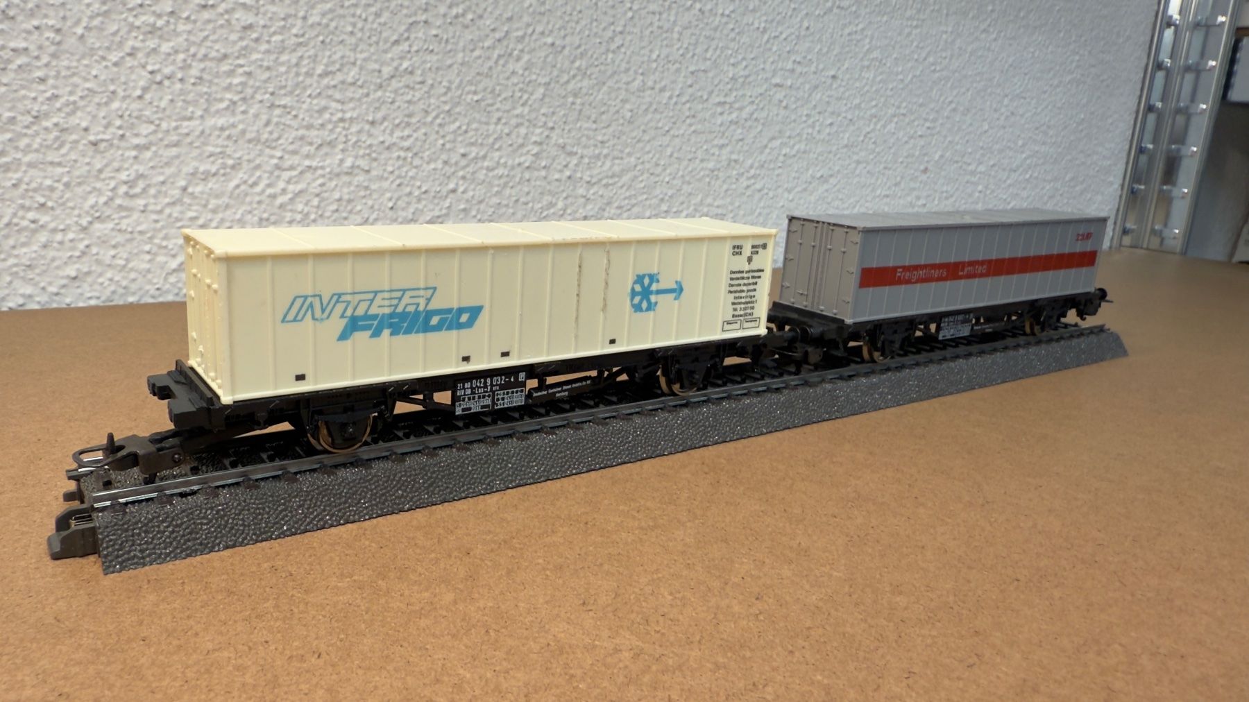 Lima Modellini di ferrovie: Lima Güterwagen-Set H0 / DC – Usato da Schlieren venduto da rat_lq6b 3