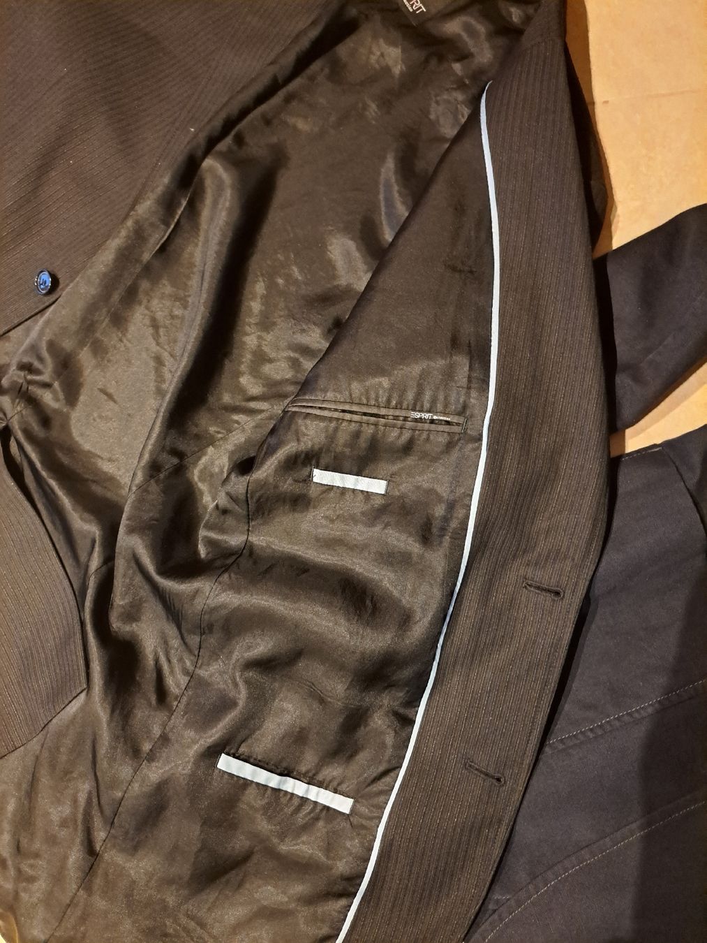 Esprit Lotti di vestiti: 2x Herren Sakko Esprit Gr.50 blau+ schwarz – Usato da Urdorf venduto da villakagu 3